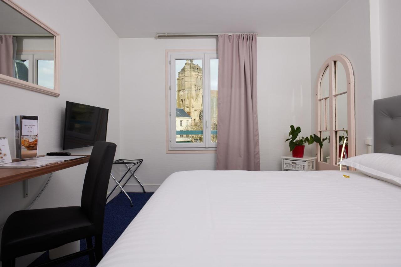 Hotel Le Beffroi Dreux Exterior photo
