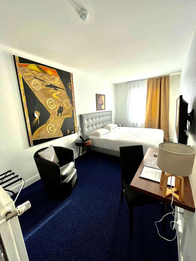 Hotel Le Beffroi Dreux Room photo